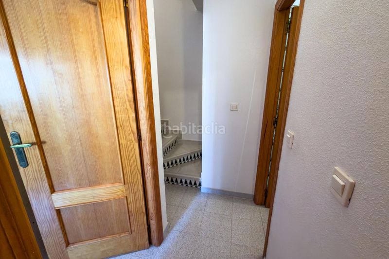 Foto 14297779-ef33-4f77-b15a-9e92222e792f. Casa adossada amb aparcament a Los Europeos Torrevieja