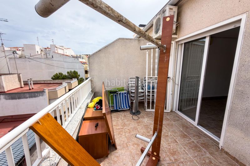 Foto 0706fa71-3842-4c23-8f0f-8080c9acd38e. Àtic amb calefacció aparcament a Las Piscinas Naturales Torrevieja