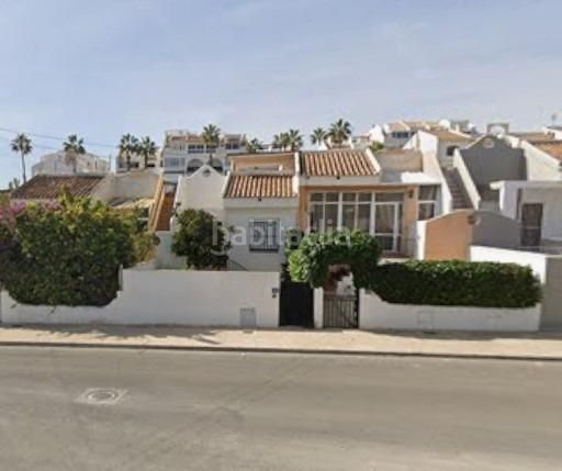 Foto 4984f9b0-0124-4506-991f-fe4ae83c7b80. Casa amb piscina a Rojales