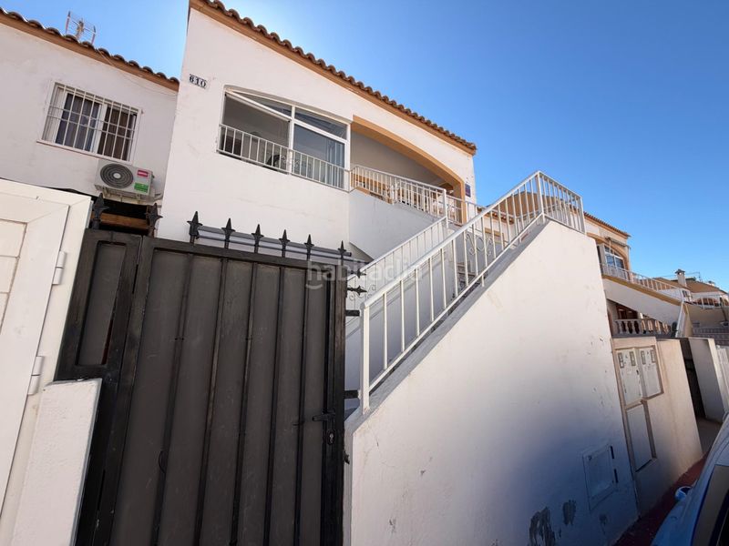 Foto 0758015d-0610-4980-bcf6-d5de6aa910ee. Casa amb calefacció piscina a Zona Carrefour - Urbanizaciones Torrevieja