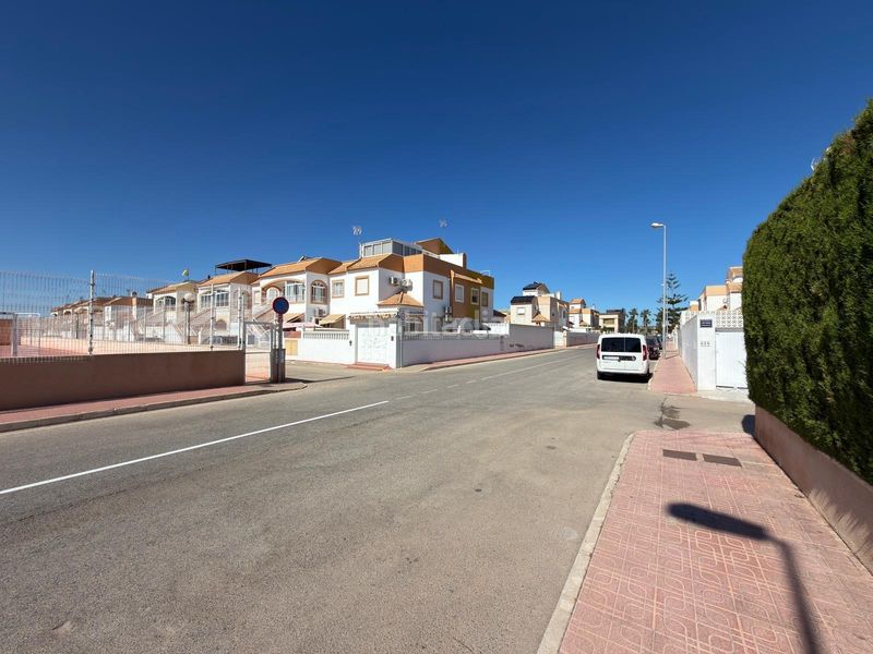 Foto 3ee5588e-41ff-4a07-9b44-8fdf639f4586. Casa amb calefacció piscina a Zona Carrefour - Urbanizaciones Torrevieja