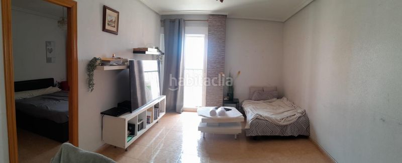 Foto 6f2185c0-ce4e-4ef6-b278-8f6716af786f. Apartament a El Molino Torrevieja