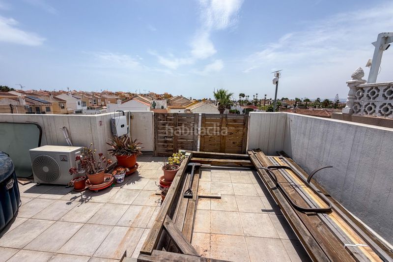 Foto cbd7dbf0-527d-4b07-94a2-19a23c9b90be. Casa amb calefacció piscina a Zona Carrefour - Urbanizaciones Torrevieja