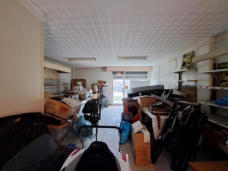 Foto 467f1988-d489-4199-8362-3b97bbe65e52. Local comercial en carretera riells 20 local en venda a en Breda