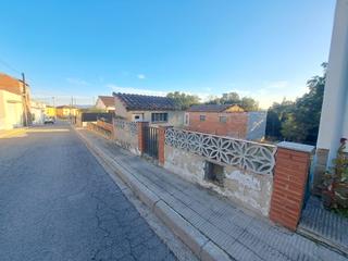 Terreny residencial a Carrer canigó 14