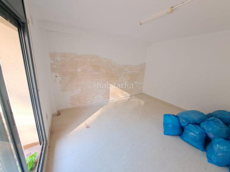 Foto d56f9d37-dc1b-4a9b-a722-f6a59d4b0f77. Local comercial en carrer del montseny 19 local / traster a en Vallgorguina