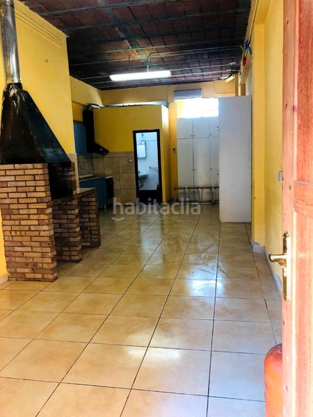 Foto 26ff50b5-e852-499b-9519-320b5cfc5dd9. Local commercial dans carrer angel guimera 1 dans Breda