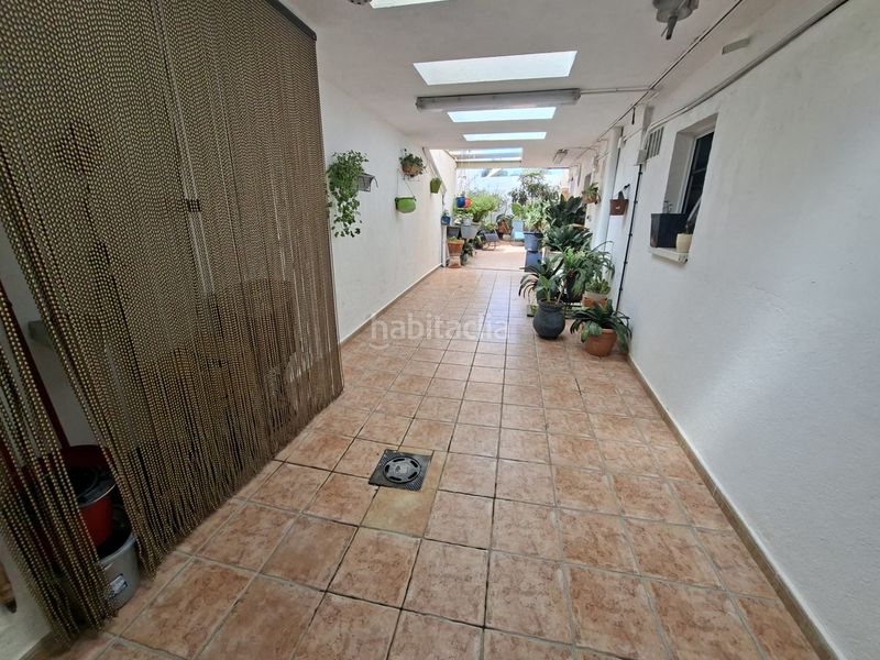 Foto d6b04338-4f83-41a7-89f6-7dc36e1ad2e2. Casa adossada amb xemeneia calefacció a Breda