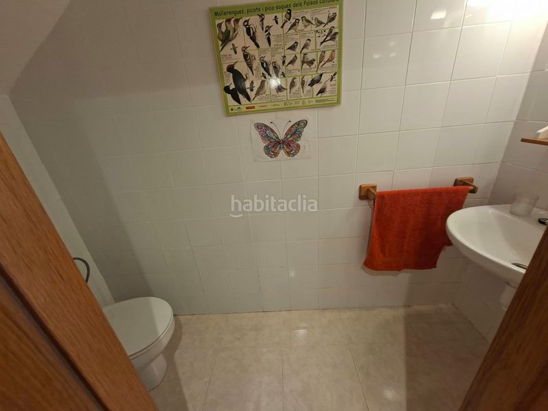 Foto 1b6d612e-f8a2-44ea-b150-8b84d01f3869. Casa aparellada amb xemeneia calefacció aparcament a Breda