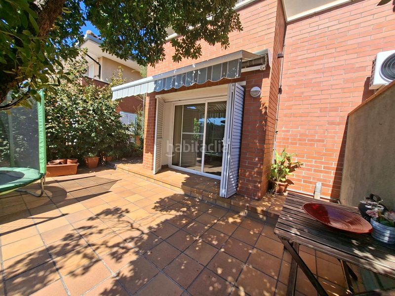 Foto e8731752-d032-44a0-9098-9a3f915ae7f7. Casa aparellada amb xemeneia calefacció aparcament a Breda
