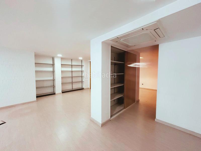 Foto bb774cd2-93fc-4e96-a5cc-19222385f1b8. Rent office space in Progrés - Pep Ventura Badalona