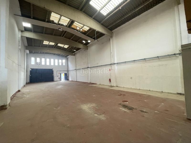 Foto 379ecc66-e7ab-40f1-9db1-f70df50c1848. Bâtiment à usage industriel dans Centre Prat de Llobregat (El)