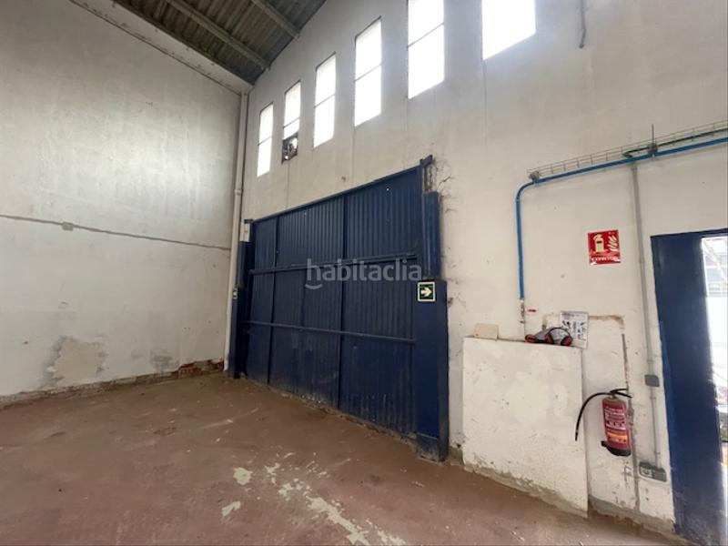 Foto 5c8f133e-bde4-4633-b84e-07addd9ea654. Bâtiment à usage industriel dans Centre Prat de Llobregat (El)