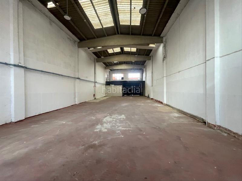 Foto 7b958c8a-9c56-43ac-a3ac-18a360752932. Bâtiment à usage industriel dans Centre Prat de Llobregat (El)