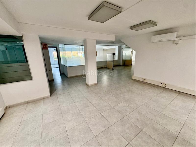 Foto 3b6247e0-d5a9-469b-8aea-f828ec988b14. Lloguer local comercial amb calefacció a El Coll Sant Cugat del Vallès