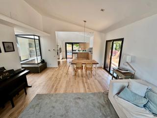 Casa a Castelltort-Los Rosales. Casa en planta de 200 m2 en st quirze