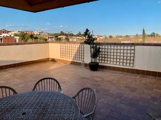 Affitto Attico  Carrer aureli capmany. Atico de 119 m2 con terraza de 60 m2.