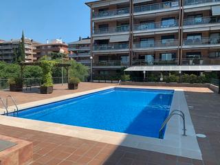 Location Appartement  Carrer de manel farrés. Contactar sólo por email.