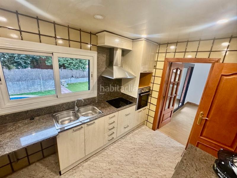 Foto 8cb42385-3f03-47ab-a978-507a7a8b7ff7. Affitto casa bifamiliare con riscaldamento piscina in Sant Cugat del Vallès