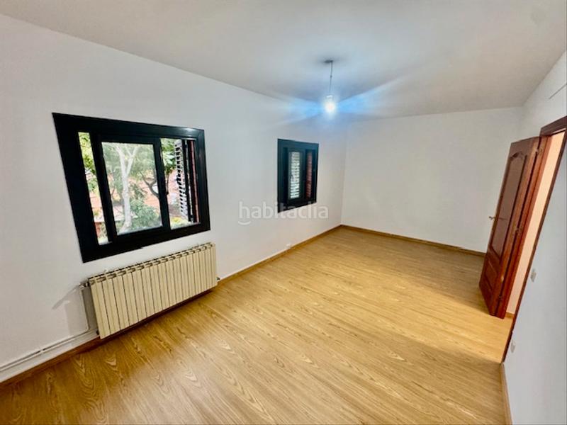 Foto e4bc5978-50b8-4547-bc7b-d783c7fca7ba. Alquiler casa pareada pareada de 170 m2, 4h., piscina. en Sant Cugat del Vallès