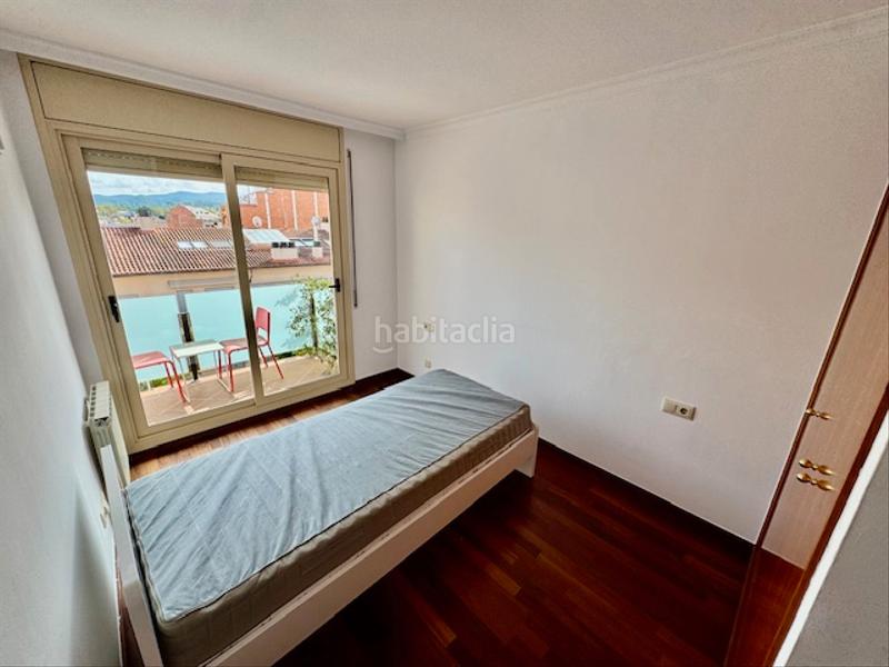 Foto 83565c01-7797-446f-9c2f-9bca8818d78f. Rent penthouse with fireplace heating parking pool in Sant Cugat del Vallès