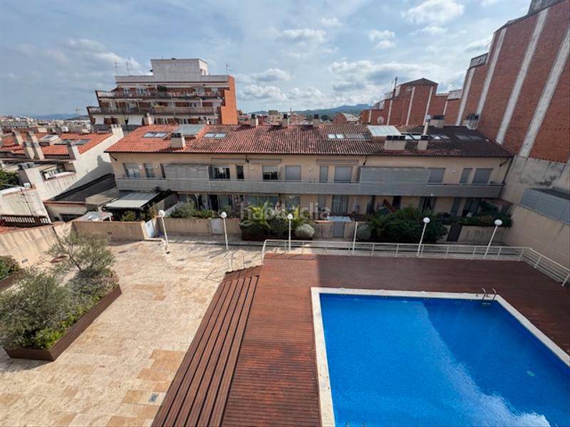 Foto a014282e-4192-4785-bfb9-c1945275c4c3. Rent penthouse with fireplace heating parking pool in Sant Cugat del Vallès