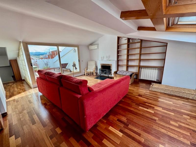 Foto efc675eb-b6b4-4ea0-9d52-ac8c93ed7e64. Rent penthouse with fireplace heating parking pool in Sant Cugat del Vallès