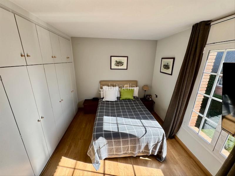 Foto 5e636bdb-93aa-46c0-8038-739a841f5799. Lloguer casa adossada amb calefacció piscina a Eixample Sant Cugat del Vallès