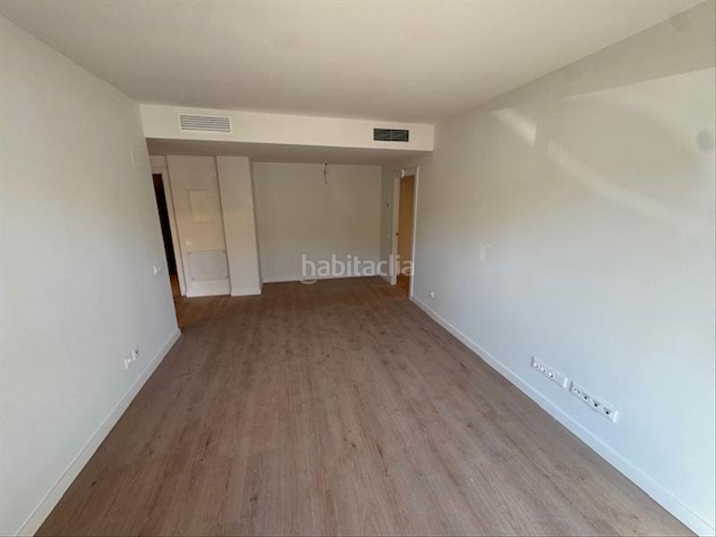 Foto 3a109fa7-2f96-43e7-a4fa-bfb42724e577. Planta baja obra nueva a estrenar.-entrega abril 2026 en Rubí