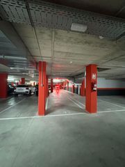 Alquiler Parking coche en Avinguda de can bellet 43