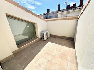 Dachwohnung  Carrer del castell. Atico 87 m2 de 3 dormitorios
