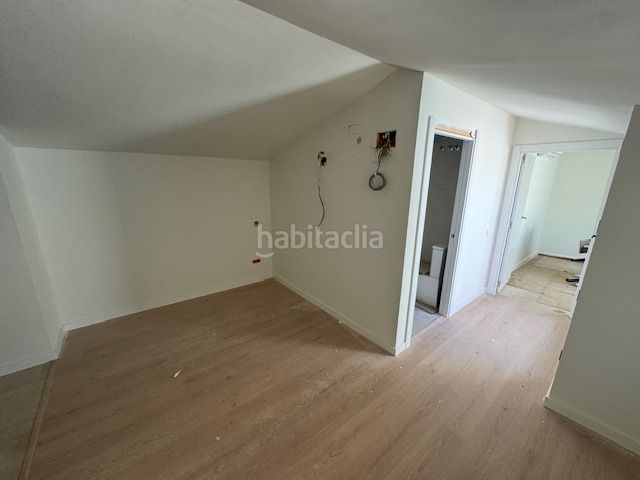 Foto cbab22ca-d8b8-45ee-b288-0c602905fe1e. Àtic amb calefacció aparcament a Can Fatjó-Sant Jordi Park-Plana del Castell Rubí
