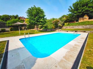 Affitto Appartamento  Pasaje ciudad de mendoza. Piso amueblado de 92 m2, 3 hab., parking y piscina.