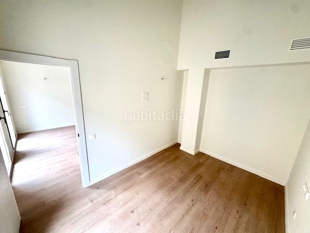 Foto f8d89565-7d1a-4635-9669-4220019b4cfd. Penthouse with heating parking in Can Fatjó-Sant Jordi Park-Plana del Castell Rubí
