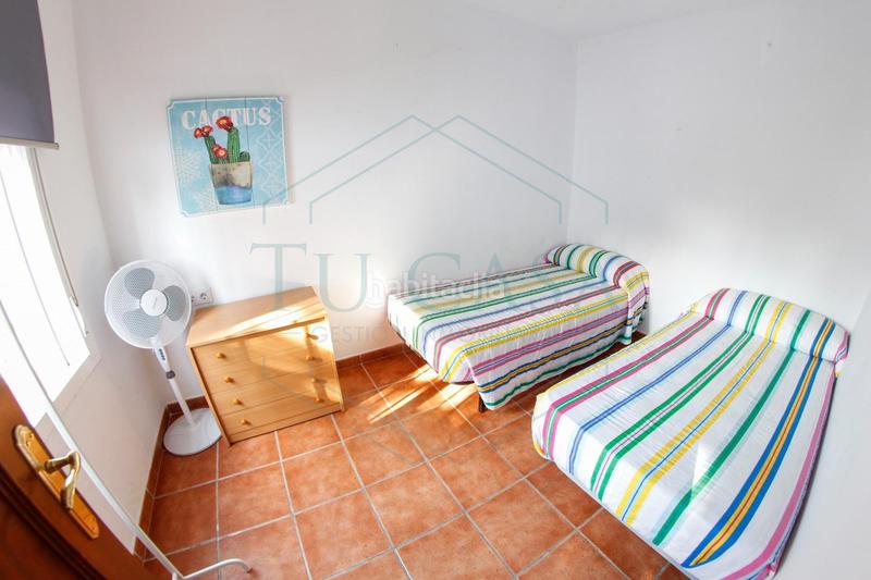 Foto 174e1161-75dc-4f5e-8d5c-213a7fd604d1. Rent apartment with heating parking pool in Las Lagunas - Campano Chiclana de la Frontera