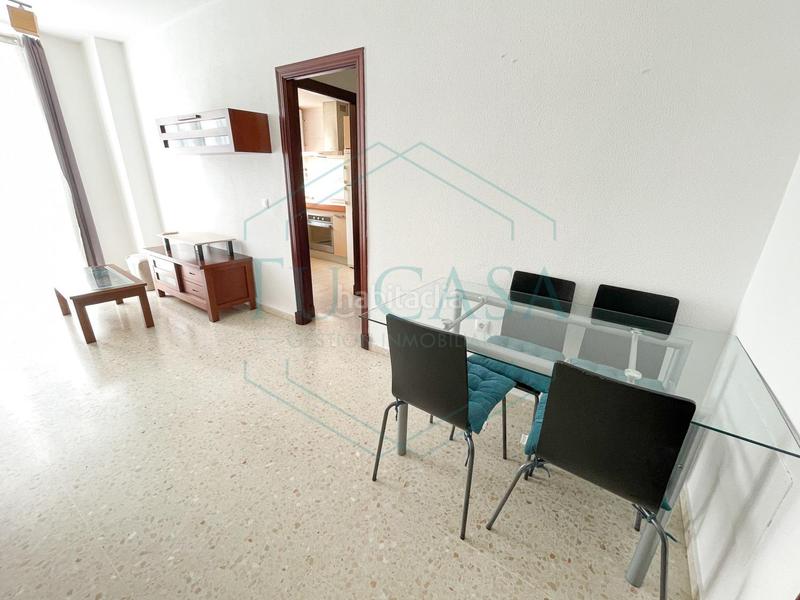 Foto 8bcfc57f-9581-4a0c-973c-eb42bfe9ca43. Lloguer pis amb calefacció a La Banda - Campo de Fútbol Chiclana de la Frontera