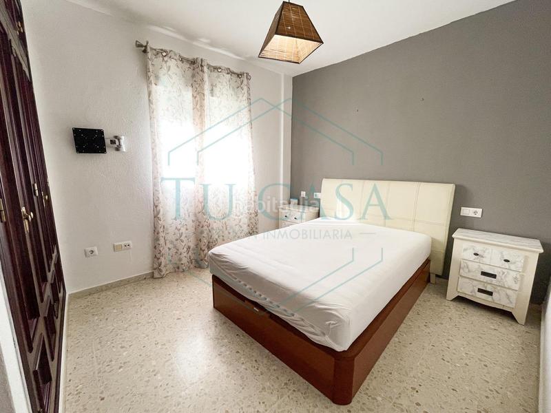 Foto 07cd4391-e3a7-44f2-b7ea-ab4d5f1394c9. Rent flat with heating in La Banda - Campo de Fútbol Chiclana de la Frontera