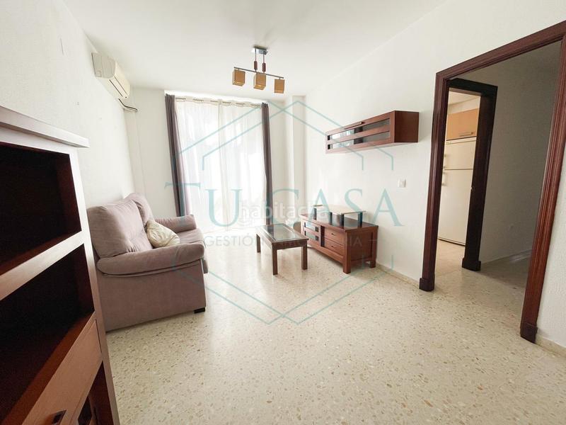 Foto a31e1c80-b2d9-4af4-8fc3-b6669ef9e053. Rent flat with heating in La Banda - Campo de Fútbol Chiclana de la Frontera