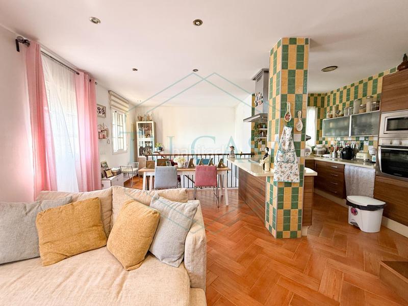 Foto e228d8dc-7293-43f1-914e-f90e0bdb6a0d. Casa in Centro Puerto Real