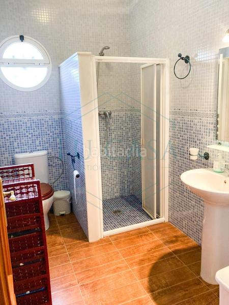 Foto de3cda0c-b0f8-4241-8d54-16dd3e574cda. Chalet with parking pool in Las Lagunas - Campano Chiclana de la Frontera