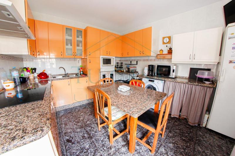 Foto 578b3f44-e98f-43be-8bb5-dddf50b21711. Chalet con parcheggio piscina in Las Lagunas - Campano Chiclana de la Frontera