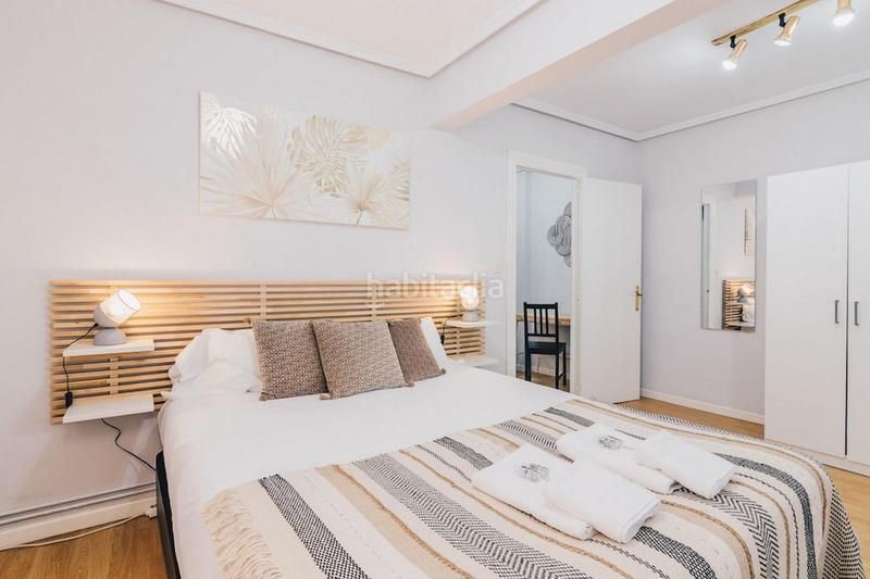Foto 61ea91f2-5635-4903-a347-c6f2272a9b25. Location appartement avec parking dans Paseo Sagasta Zaragoza