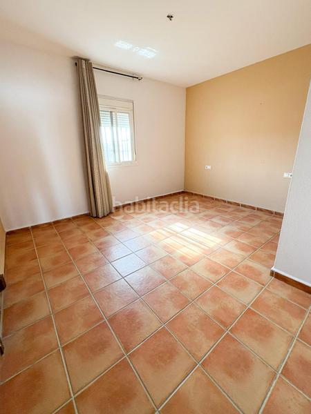 Foto e2ee77d2-635b-457d-9197-b44b3919c5dd. Chalet  luminoso con terreno y chimenea en Los Franceses - La Vega Chiclana de la Frontera