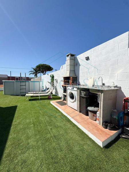 Foto 5fcd75ad-3131-40f4-8a93-2d667f0bb446. Chalet se vende parcela rústica indivisa con casa prefabricada en Chiclana de la Frontera