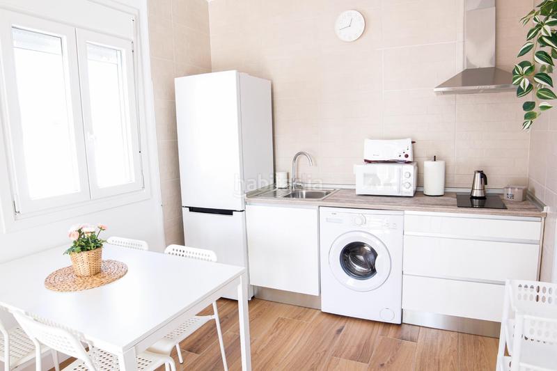 Foto 0be5470c-6903-40c9-9dec-da1e5ac0f146. Affitto piccolo appartamento con riscaldamento parcheggio piscina in Chiclana de la Frontera