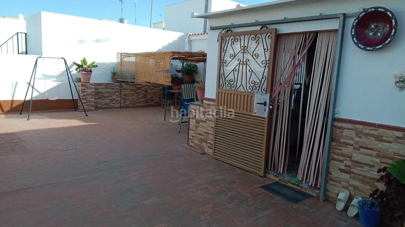 Foto 03b8a79b-1a77-498d-add9-99d53c648ba5. Reihenhaus in La Banda - Campo de Fútbol Chiclana de la Frontera