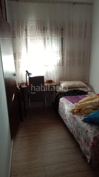 Foto e46a9718-fb8f-4f7d-ab66-d5cd42807e0c. Reihenhaus in La Banda - Campo de Fútbol Chiclana de la Frontera