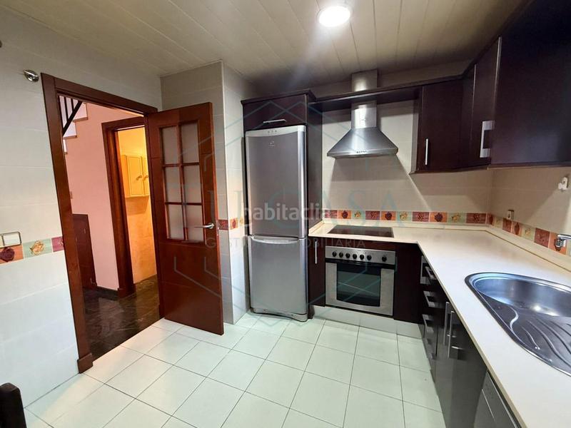 Foto 287ac572-3690-40b0-ae9a-f2155178c0bb. Casa a schiera con parcheggio in Núcleo urbano Chiclana de la Frontera