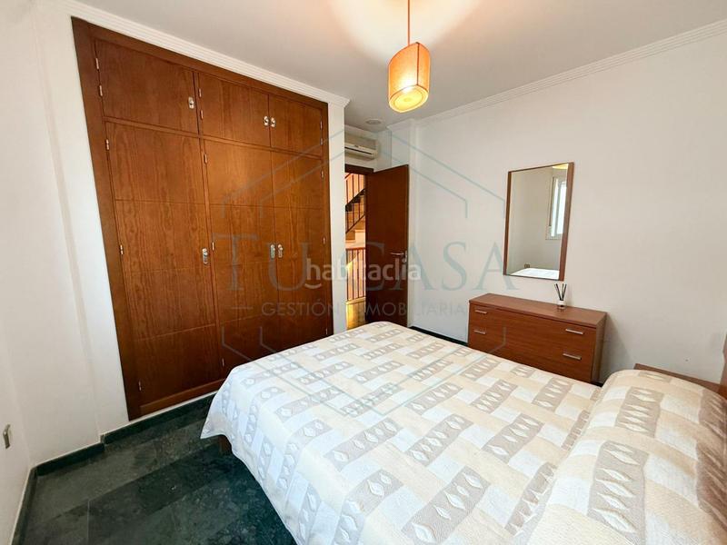 Foto 57752d3d-1b9b-4ba4-8012-49d512f39479. Casa a schiera con parcheggio in Núcleo urbano Chiclana de la Frontera