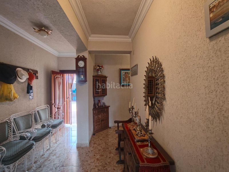 Foto b90e98c1-ed91-40f1-9a18-3e77240295b6. Casa amb aparcament a Núcleo urbano Chiclana de la Frontera